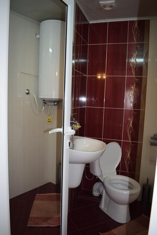 Complex Pele Otel Zmeitsa Dış mekan fotoğraf